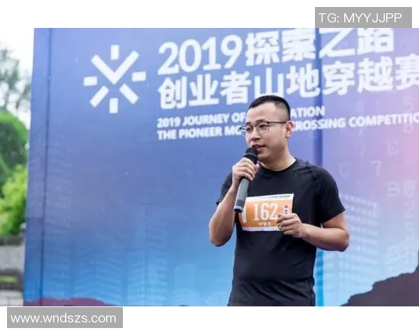 深度对话周军探索足球人生的起伏与坚持之路