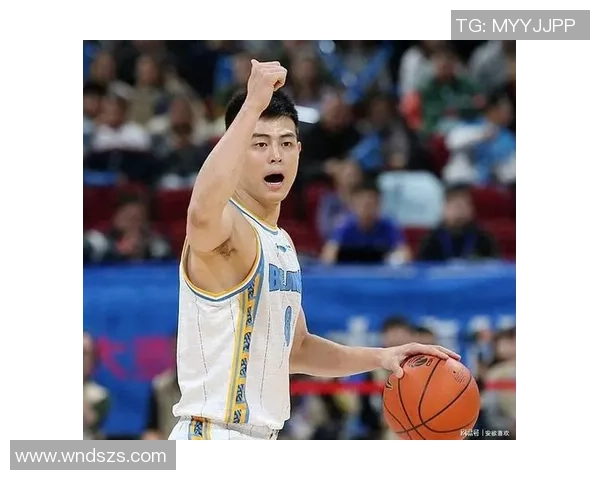 方硕的篮球之路:从青涩少年到CBA明星的成长故事与奋斗历程 方硕的篮球之路:从青涩少年到CBA明星的成长故事与奋斗历程